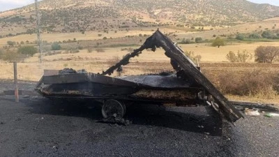 ÇEKME KARAVAN KÜL OLDU