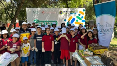 ÇOCUKLAR ÇEVRE İÇİN EL ELE VERDİ