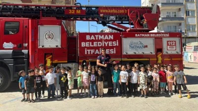 ÇOCUKLARLA İTFAİYECİLER BULUŞTU