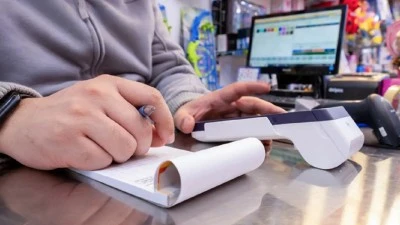 E-ARŞİV FATURA ZORUNLULUĞU 2027&rsquo;YE ERTELENDİ