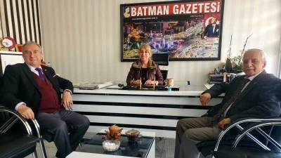 EKMEN: GE&Ccedil;İM DERDİ B&Uuml;Y&Uuml;YOR