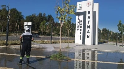 ESENTEPE MİLLET BAHÇESİ TEMİZLENDİ