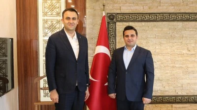 ESKİ KAYMAKAMDAN YENİ KAYMAKAMA ZİYARET