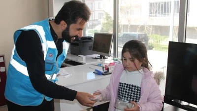 K&Uuml;&Ccedil;&Uuml;K KALPTEN B&Uuml;Y&Uuml;K BAĞIŞ