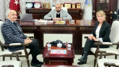 BAŞKAN KARABULUT: BU SEZON 14 KİLOMETRE ASFALT YAPTIK