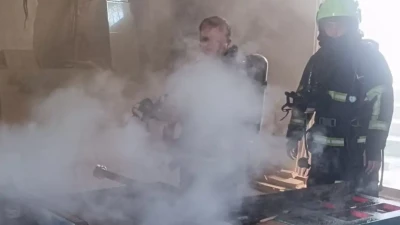 MOBİLYA AT&Ouml;LYESİ ALEV ALEV YANDI