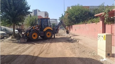 YOL VE ALTYAPI ÇALIŞMALARI SÜRÜYOR
