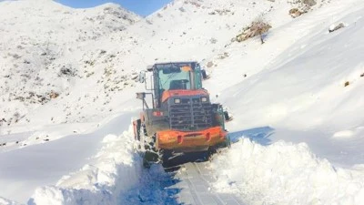 KAPALI MEZRA YOLLARI ULAŞIMA A&Ccedil;ILDI