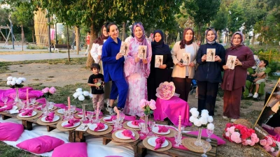 KEVSER İNAN&Ccedil;'IN "BİR ZARİF HAYAT" KİTABI OKURLARLA BULUŞTU