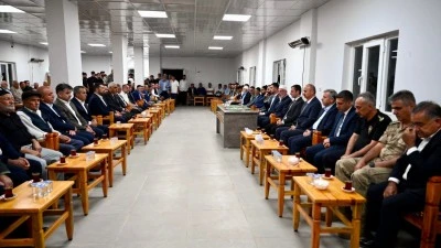 VALİ CANALP, IŞIK AİLESİNE TAZİYE ZİYARETİNDE BULUNDU