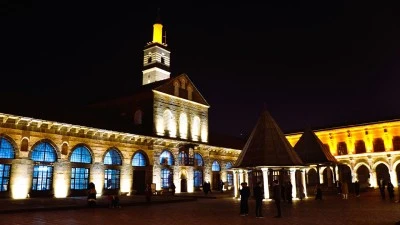 TARİHİ CAMİ&rsquo;YE 1,5 MİLYON TL&rsquo;LİK AYDINLATMA