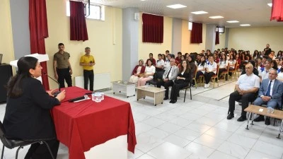 DR. AYTEN CANALP'TEN GEN&Ccedil;LERE KARİYER VE BAŞARI REHBERİ
