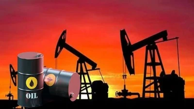 PETROL FİYATLARI DÜŞÜŞE GEÇTİ