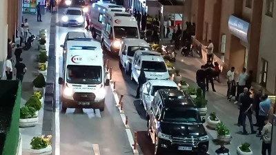 MOTOSİKLET KAZASI: 2 YARALI