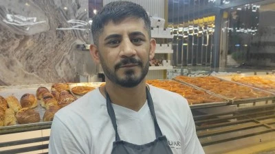 PASTANEDEKİ TÜM ÜRÜNLERİ BEDAVA DAĞITTI