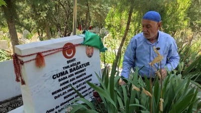 ŞEHİT BABALARI ÇOCUKLARINI UNUTMADILAR