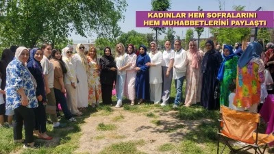 KADINLAR EL ELE VERDİ