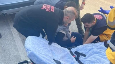 İTFAİYEDEN YERE DÜŞEN KADINA HIZLI MÜDAHALE