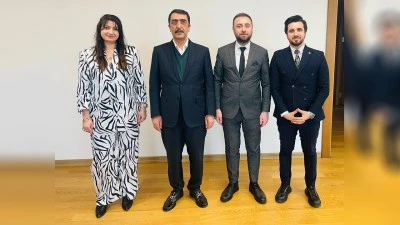 GEN&Ccedil;LİK PROJELERİ MASAYA YATIRILDI