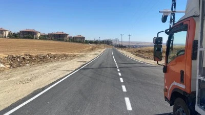 MEZARLIK BAĞLANTI YOLU YENİLENDİ