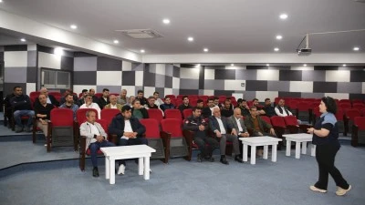 İŞ KAZALARINA KARŞI BİLİN&Ccedil;LENDİRME MESAİSİ