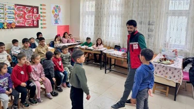 &Ouml;ĞRENCİLERE &ldquo;AKRAN ZORBALIĞI&rdquo; EĞİTİMİ