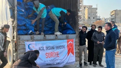 AFRİN&rsquo;DE &Ccedil;ADIRLAR BU YARDIMLA ISINDI