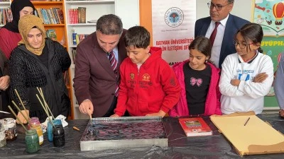 K&Ouml;Y OKULUNDA EBRU HEYECANI