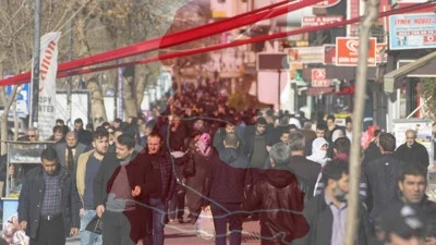 BATMAN’DA NÜFUS ARTIYOR, TEK KİŞİLİK HANELER AZALIYOR