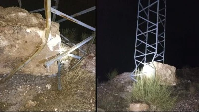 DEV KAYA ELEKTRİK DİREĞİNE &Ccedil;ARPTI