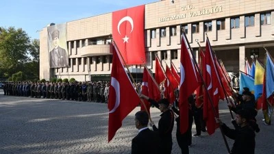 BATMAN’DA 10 KASIM TÖRENLERLE ANILDI