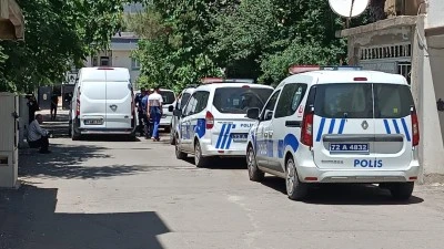 BATMAN’DA AİLE İÇİ BIÇAKLI KAVGA: 3 YARALI