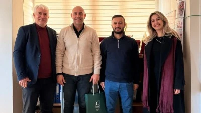 BAĞIMLILIKLA M&Uuml;CADELEDE G&Uuml;&Ccedil; BİRLİĞİ