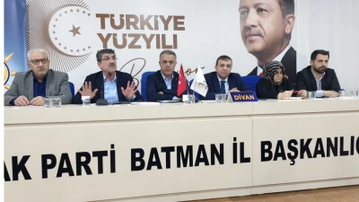 AK PARTİ BATMAN&rsquo;DA D&Uuml;ĞMEYE BASTI