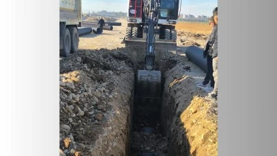 YENİ BULVARDA ALTYAPI HATTI DÖŞENİYOR