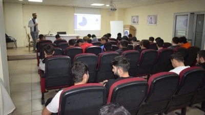 FİLM ANALİZİYLE BAĞIMLILIĞA KARŞI BİLİNÇ ARTIRILDI