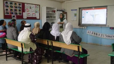 SAĞLIK EKİPLERİ KADINLAR İ&Ccedil;İN SEFERDE