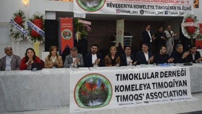 TOPLUMUN YARASINA PARMAK BASAN KONFERANS