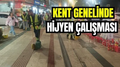 &Ccedil;ARŞI VE CADDELERDE TEMİZLİK MESAİSİ