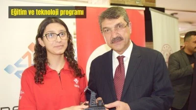 GEN&Ccedil;LERİN BAŞARISI &Ouml;D&Uuml;LLENDİRİLDİ