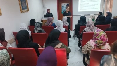 ANNE ADAYLARINA DOĞUM EĞİTİMİ