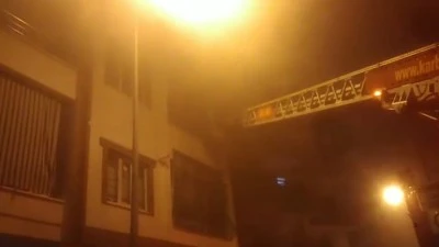 AYNI GECE İKİ YANGIN