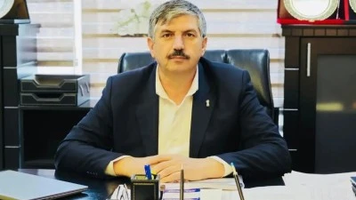 &Ccedil;İFT&Ccedil;İ: SEVDAMIZ DA DAVAMIZ DA ESNAFTIR