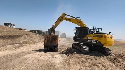 YENİ YOLLAR ULAŞIMA A&Ccedil;ILIYOR