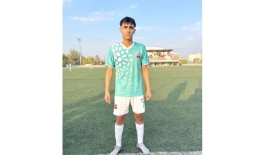 GEN&Ccedil; FUTBOLCU 10 MA&Ccedil;TA 15 GOL ATTI!