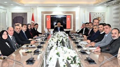 VALİ CANALP: YATIRIMCIYA KOLAYLIK SAĞLANACAK