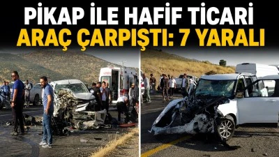 PİKAP İLE HAFİF TİCARİ ARA&Ccedil; &Ccedil;ARPIŞTI: 7 YARALI