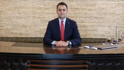 GAZETECİLERİMİZ DOĞRU BİLGİ İÇİN FEDAKÂRCA ÇALIŞIYOR