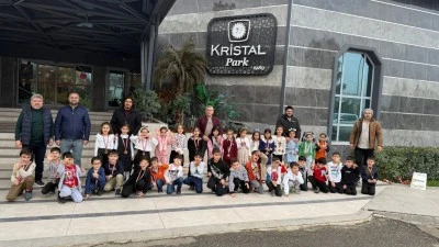 ÖĞRENCİLER OKUMA BAŞARISINI PİZZA KEYFİYLE KUTLADI