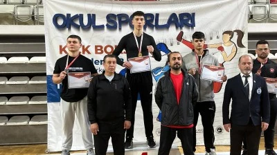 KİCK BOKSTA BATMAN R&Uuml;ZG&Acirc;RI